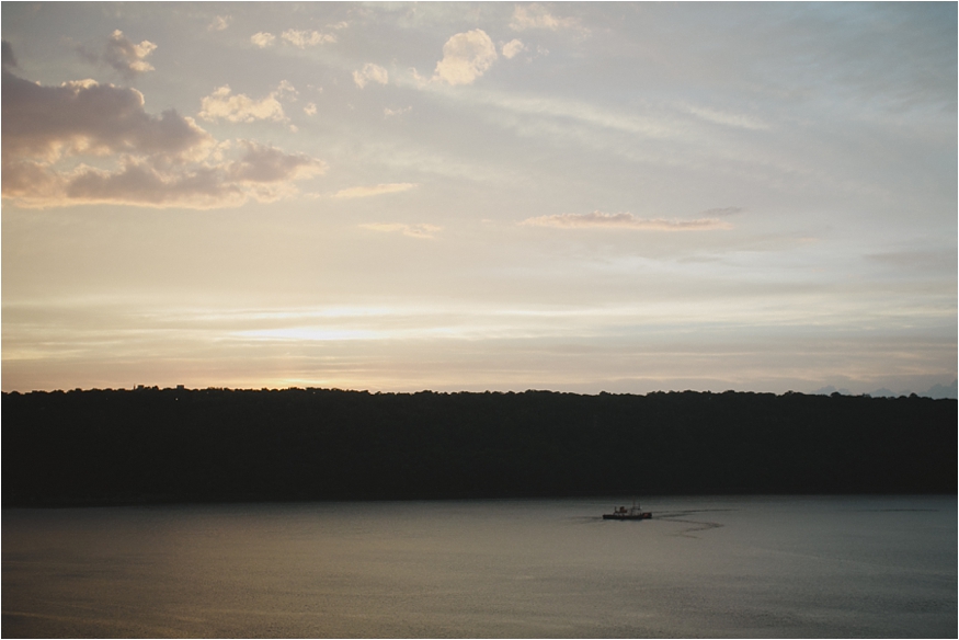 NYC-ENGAGEMENT-SESSSION-NWOOD-FT-TRYON-CLOISTERS_0019