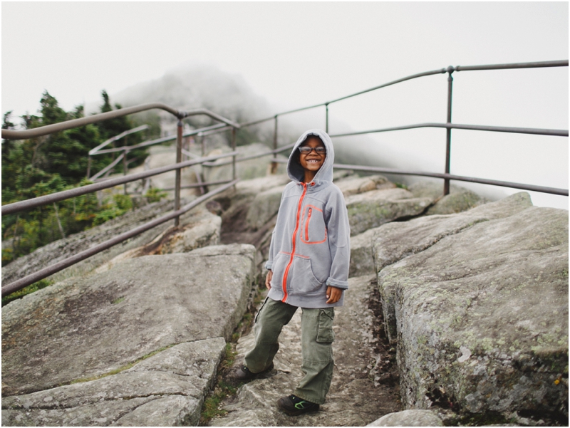 white-face-mountain-wedding-photographers-hiking-up-lake-placid_0003