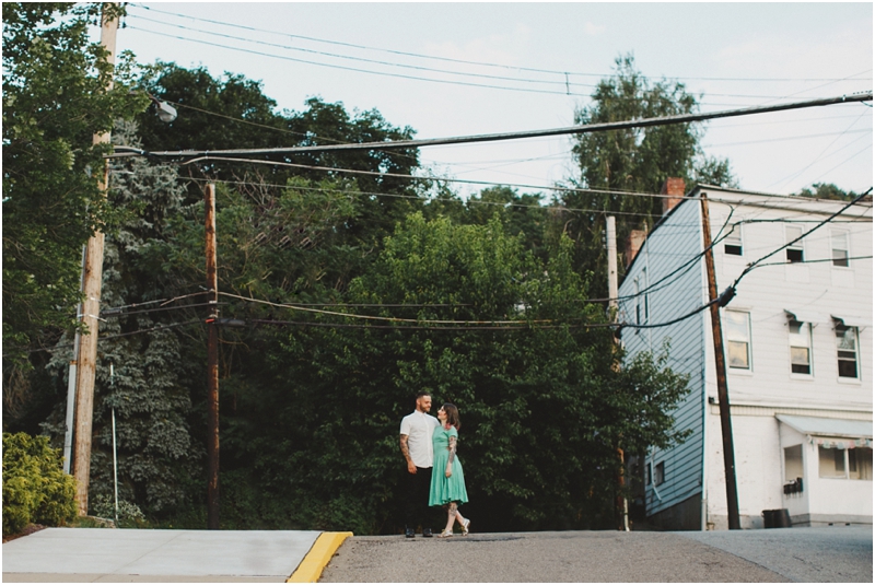 pittsburgh-PA-creative-engagement-session-polish-hill-wedding-photographers_0099