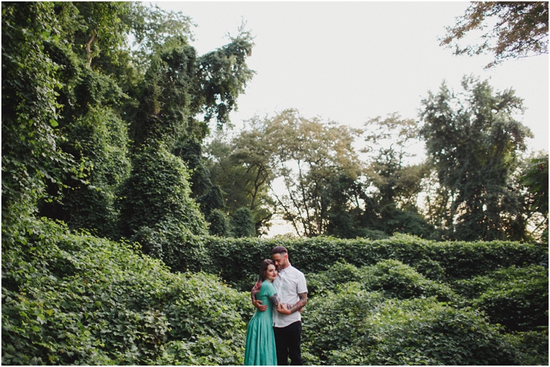 pittsburgh-PA-creative-engagement-session-polish-hill-wedding-photographers_0103