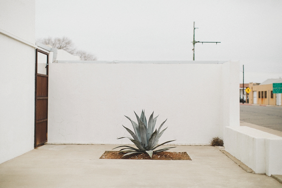 things-to-do-in-marfa-texas-wedding-photographers-visit-texas_0010
