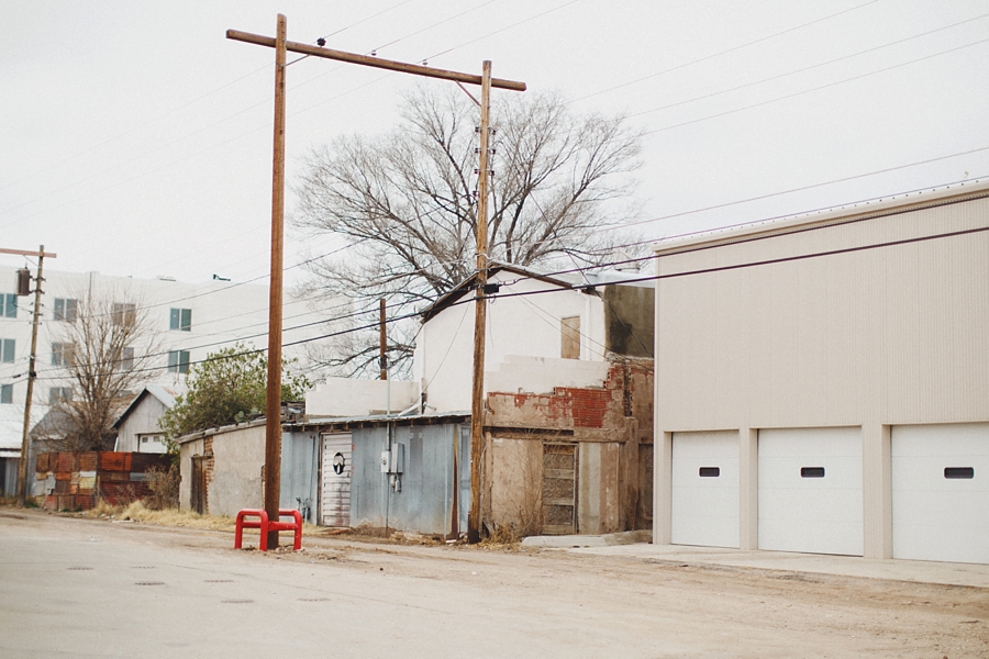 things-to-do-in-marfa-texas-wedding-photographers-visit-texas_0021