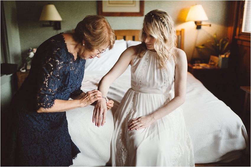 Nantucket_and_Portland_Maine_wedding_photographer_Outdoor_wedding_0014