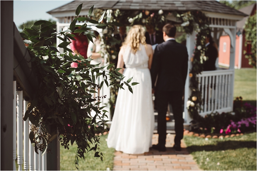 Nantucket_and_Portland_Maine_wedding_photographer_Outdoor_wedding_0026