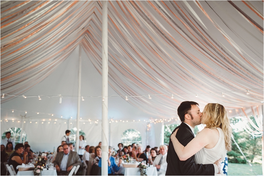 Nantucket_and_Portland_Maine_wedding_photographer_Outdoor_wedding_0053