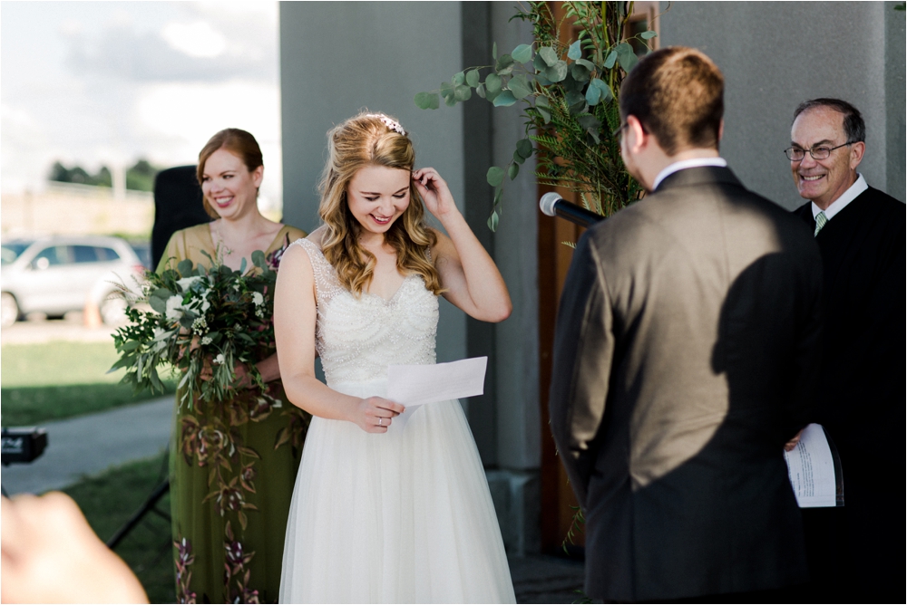 Wedding at the Frank Lloyd Wright Fontana Boathouse in Buffalo, New York. | Shaw Photo Co.