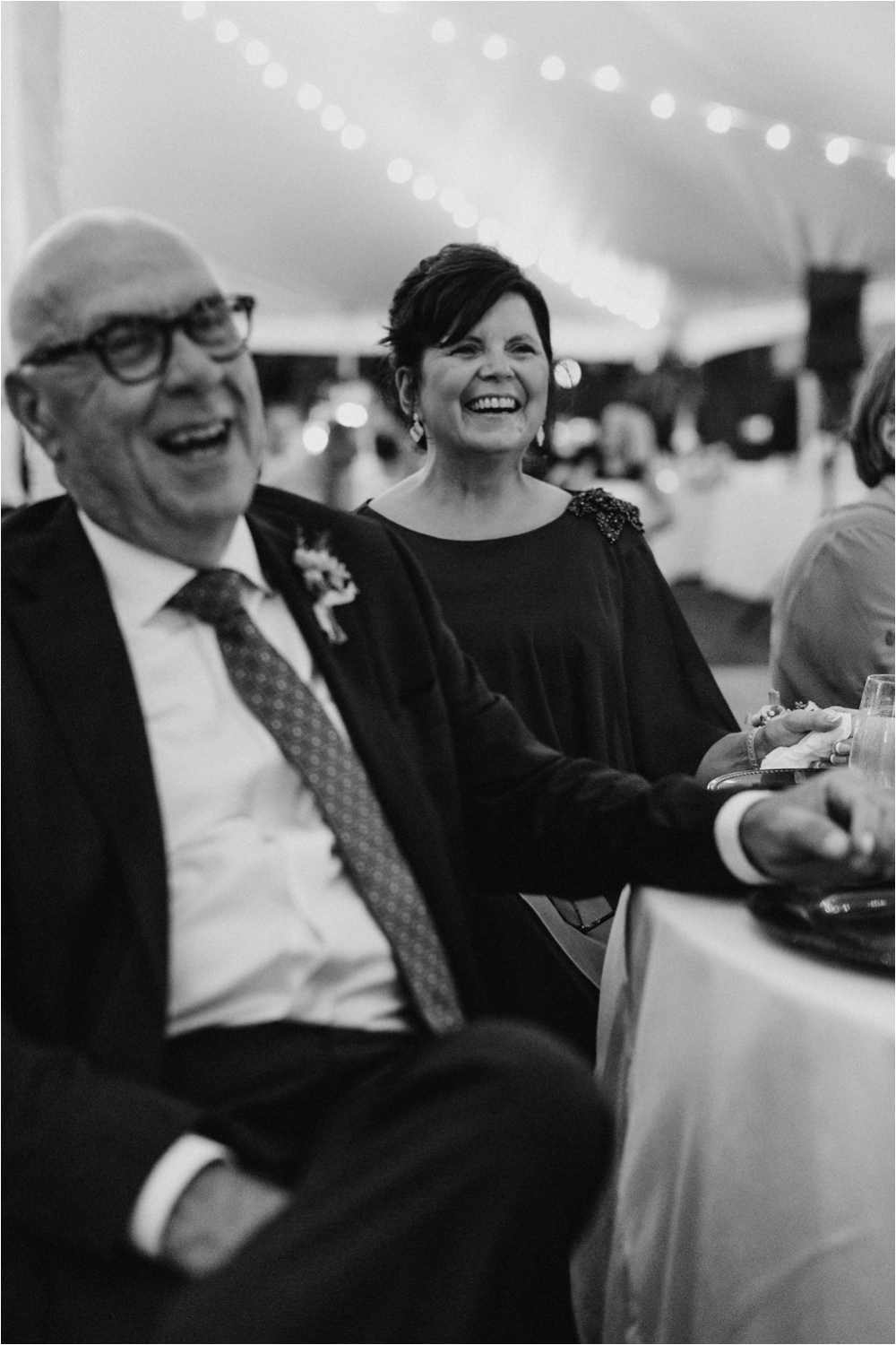 Reception at the Frank Lloyd Wright Fontana Boathouse in Buffalo, New York. | Shaw Photo Co.