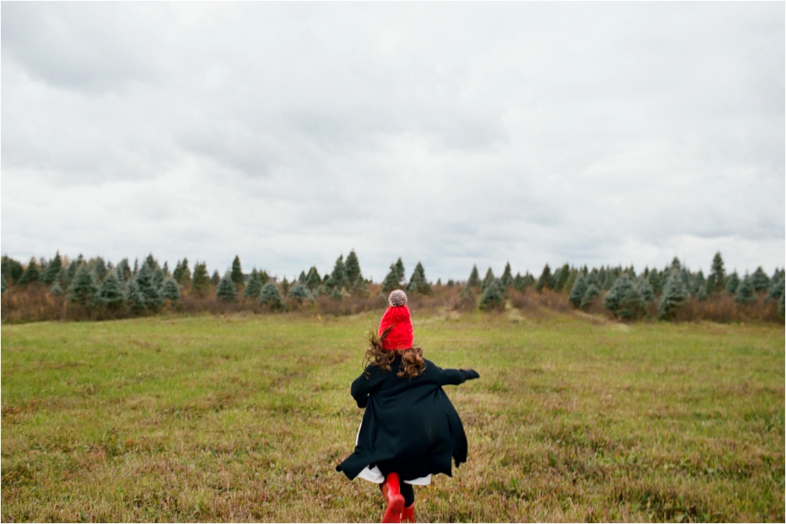 Film Family Photos Session at a Christmas Tree Farm in Buffalo, New York | Shaw Photo Co.