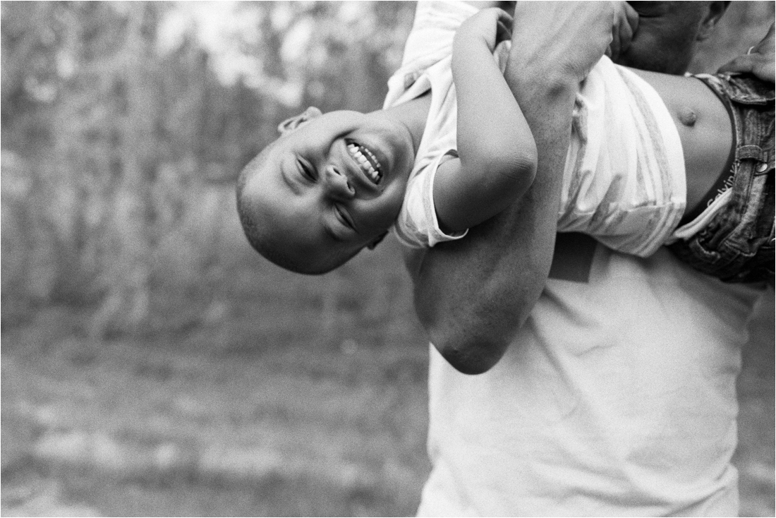 The Bryant Family Session in Delaware Park - North Buffalo Family Photography by Shaw Photo Co. 