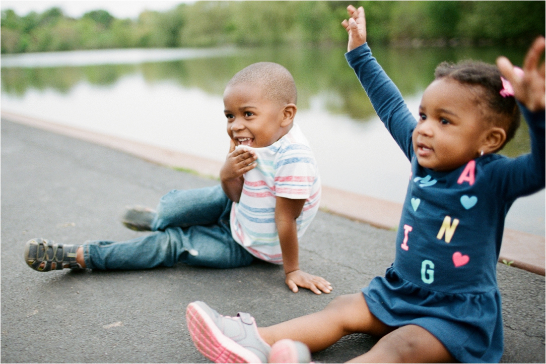 The Bryant Family Session in Delaware Park - North Buffalo Family Photography by Shaw Photo Co. 