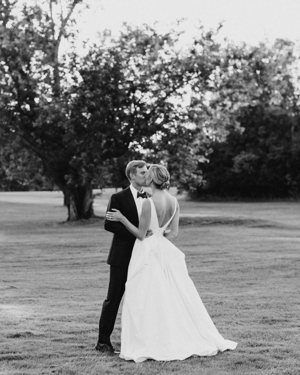 best wedding photographers Buffalo