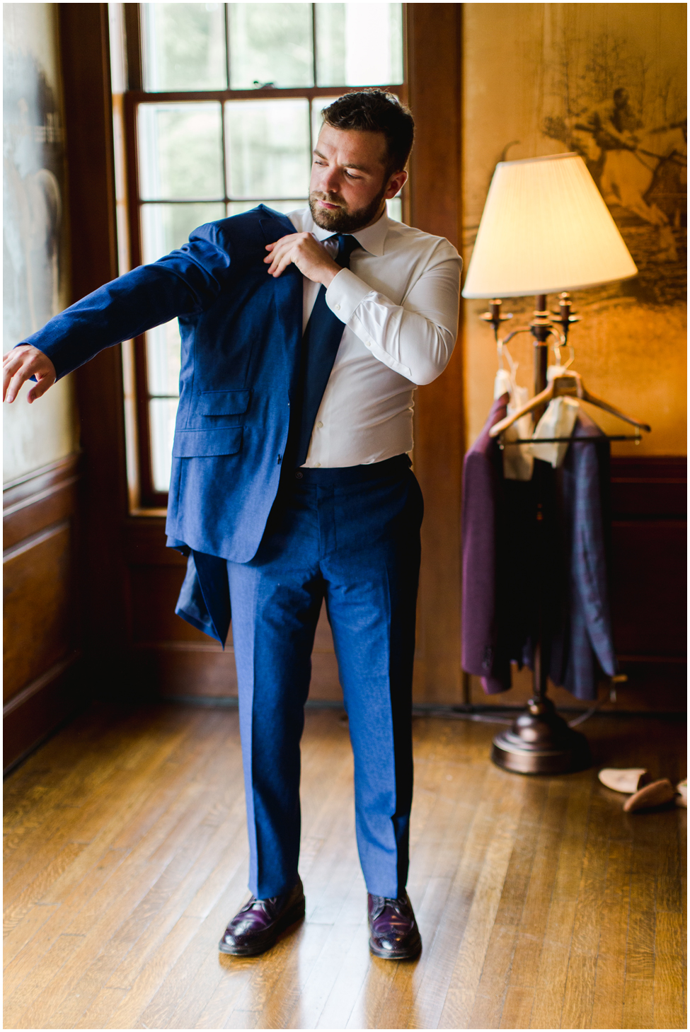 Groom getting ready at Knox Farms