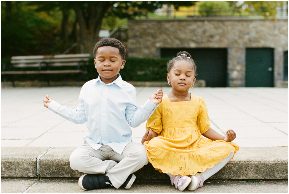 The Bryant Family | Fall Family Photos at Delaware Park